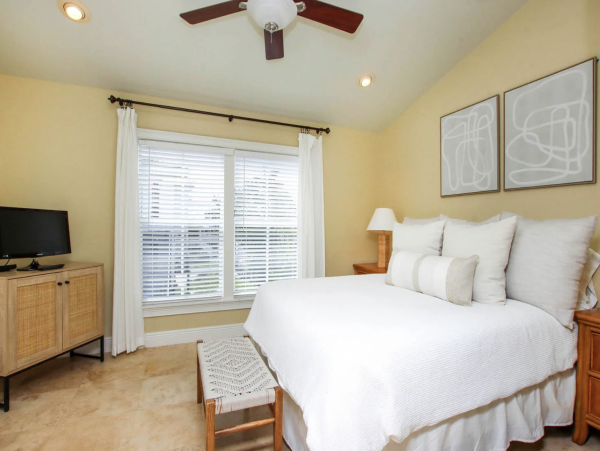Captiva island Vacation Rental Home Seven Bedrooms with Pool